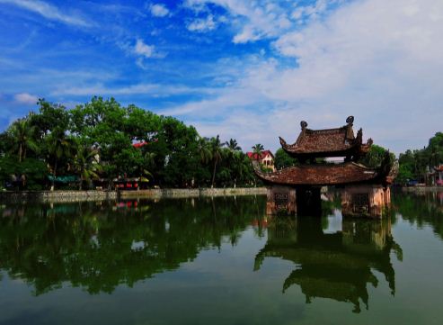 Thay-pagoda-Hanoi-Vietnam-3